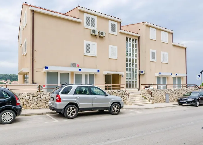 Apartments Maky