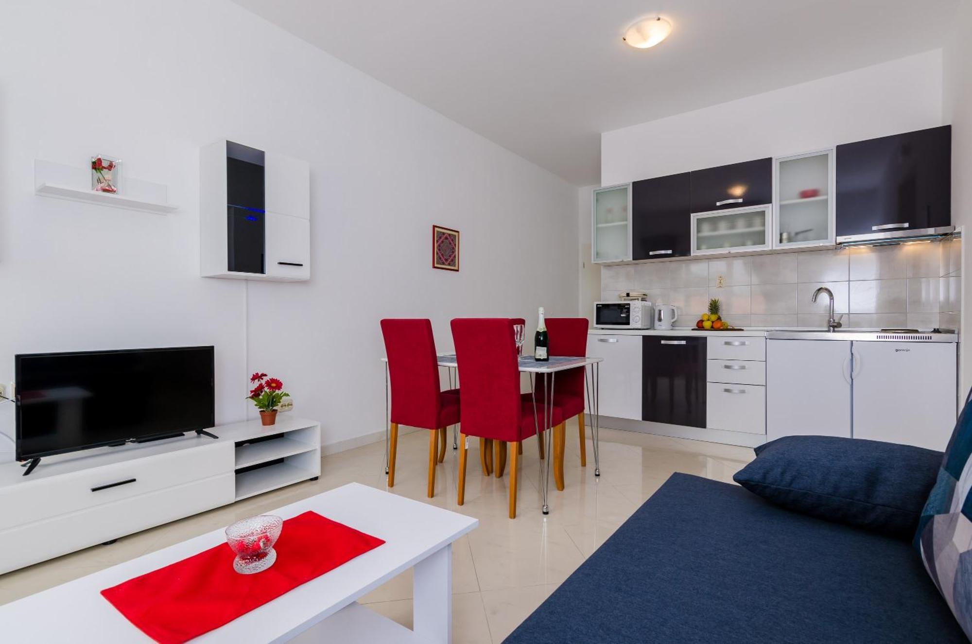 Maky Apartment *