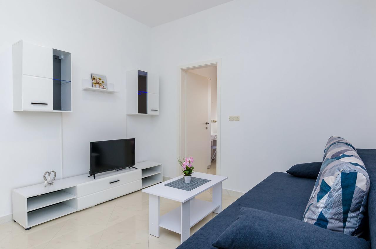 Apartment Maky