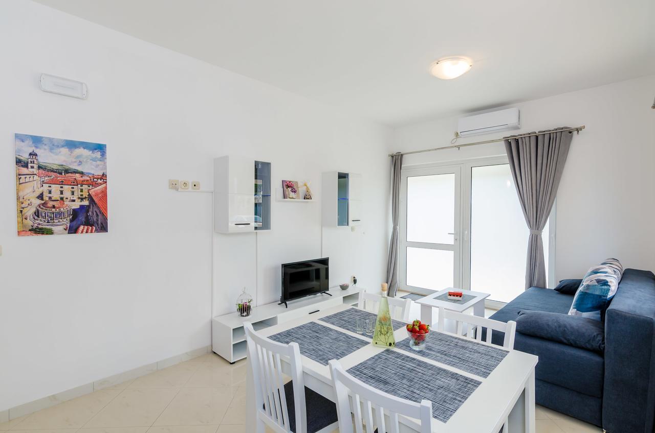 Apartment Maky