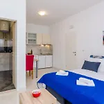 Apartments Maky